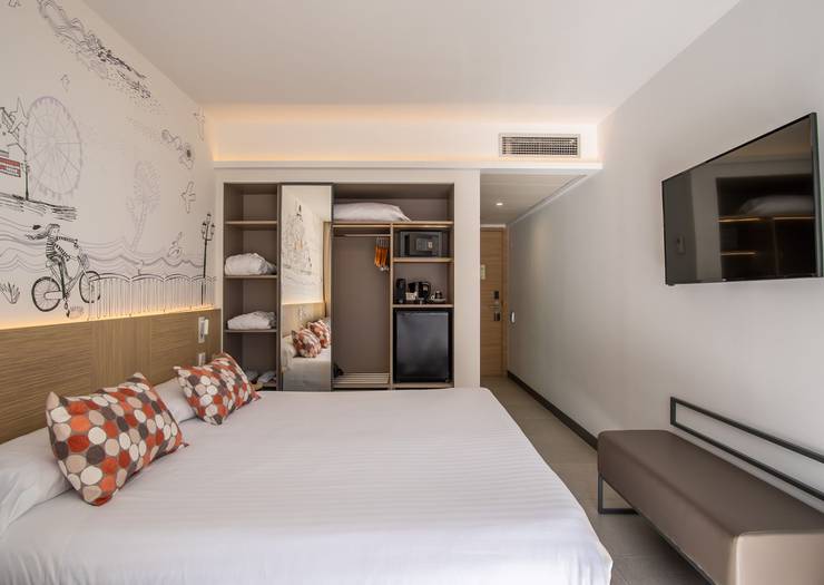 Habitación doble premiere Hotel Cap Negret Altea, Alicante