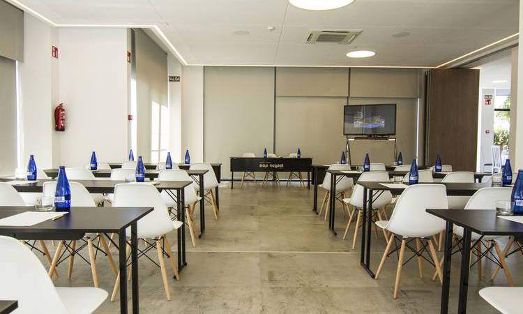 SALA DE REUNIONES AITANA Hotel Cap Negret Altea, Alicante SALA DE REUNIONES AITANA Hotel Cap Negret Altea, Alicante