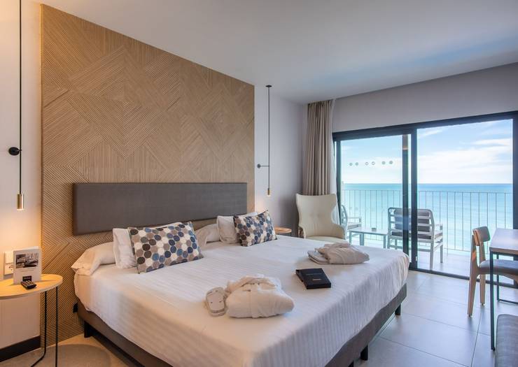 Habitación doble frontal deluxe Hotel Cap Negret Altea, Alicante Habitación doble frontal deluxe Hotel Cap Negret Altea, Alicante