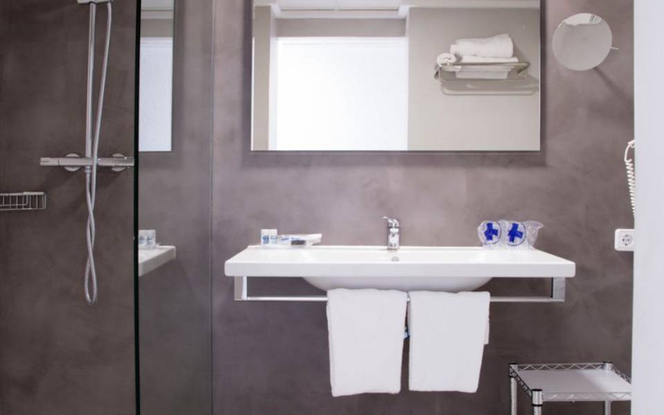 HabitaciÓn superior doble hotel cap negret altea, alicante HabitaciÓn superior doble hotel cap negret altea, alicante